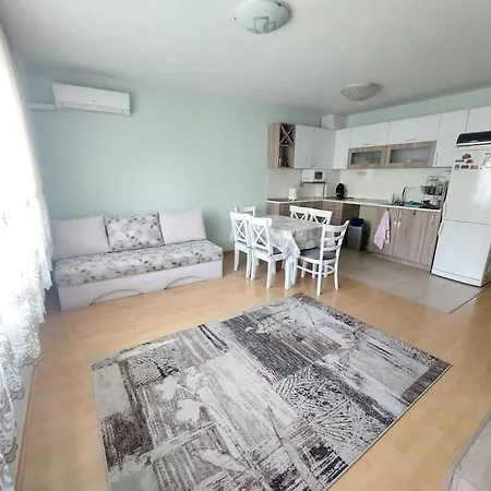Apartment Summer