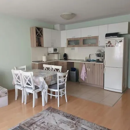 Apartment Summer